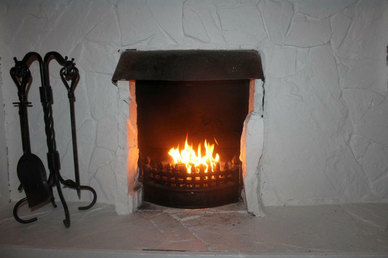 Hollybanks Apartamento Moycullen Exterior foto